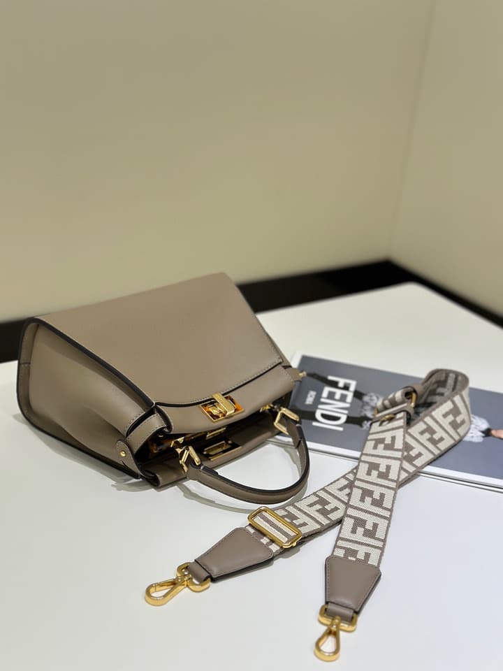 Fendi Peekaboo Classic Handbag – Dove Grey in Dove Grey Leather With Logo Strap