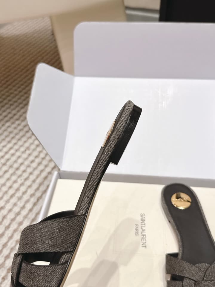 Saint Laurent Melody Square Toe Flat Sandals – 2026SS in Burgundy Patent
