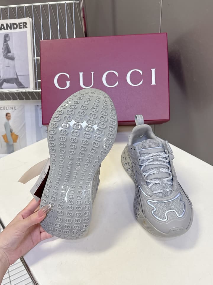 Gucci Cub3d Series Sneakers in Black