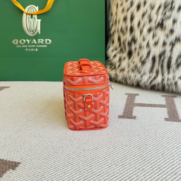 Goyard Muse Vanity Ultra Mini Cosmetic Bag in Blue