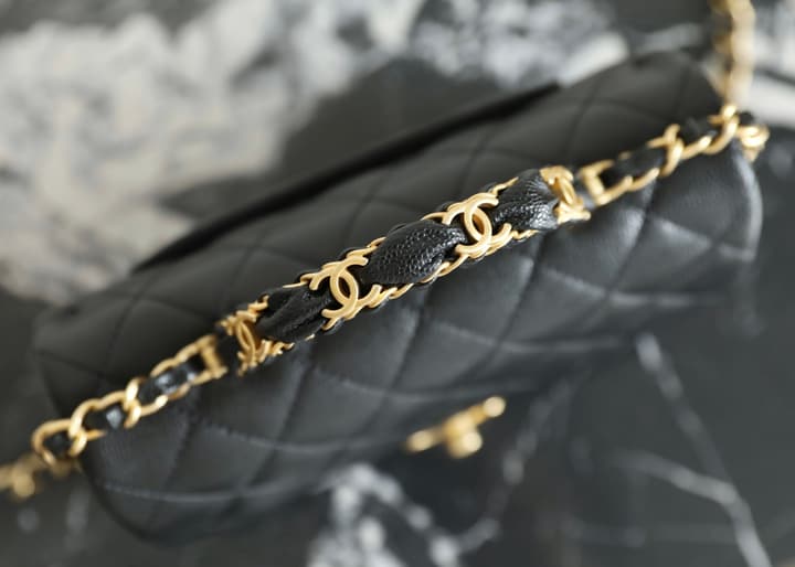 Chanel Leather-Threaded Handle CF Large Mini Bag – 25B Autumn/Winter Collection