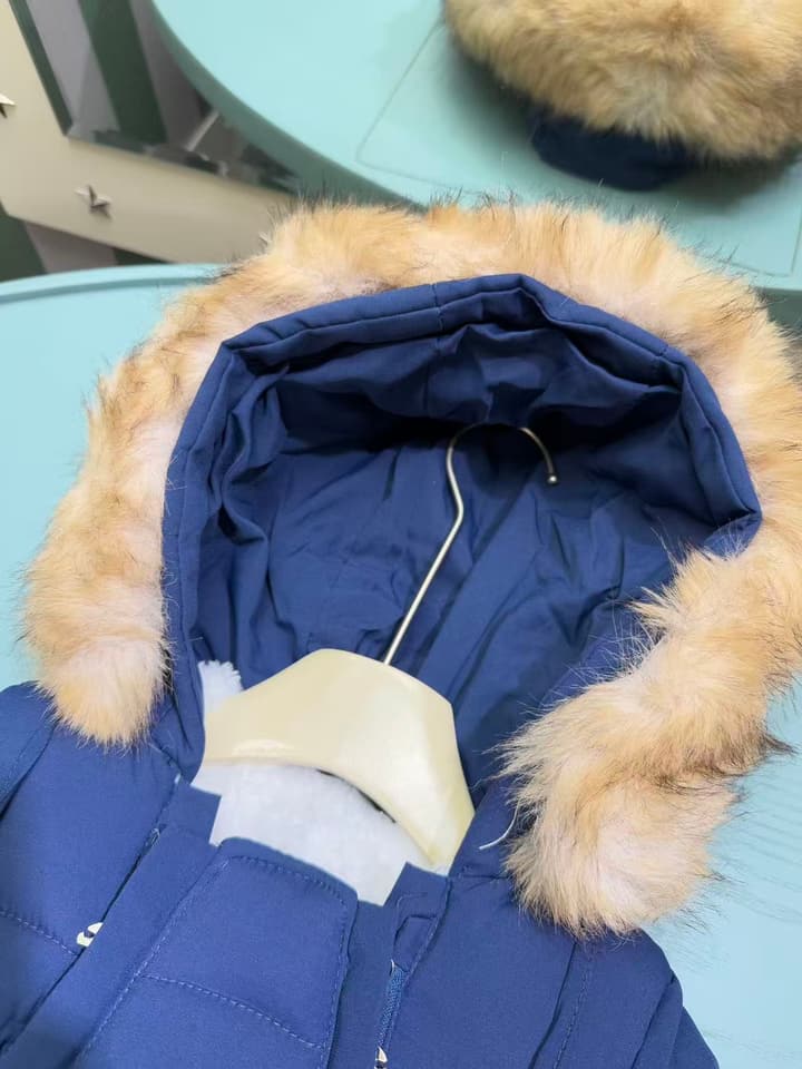 Moncler Classic Infant Padded Romper – 2025FW in Deep Blue With Fur Trim