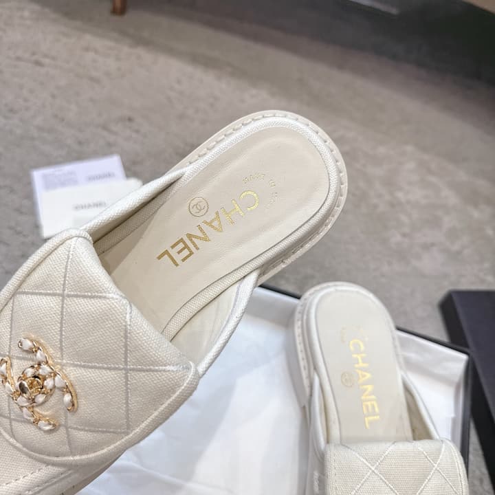 Chanel Quilted Leather Schoolbag Buckle Loafers – 26B Collection