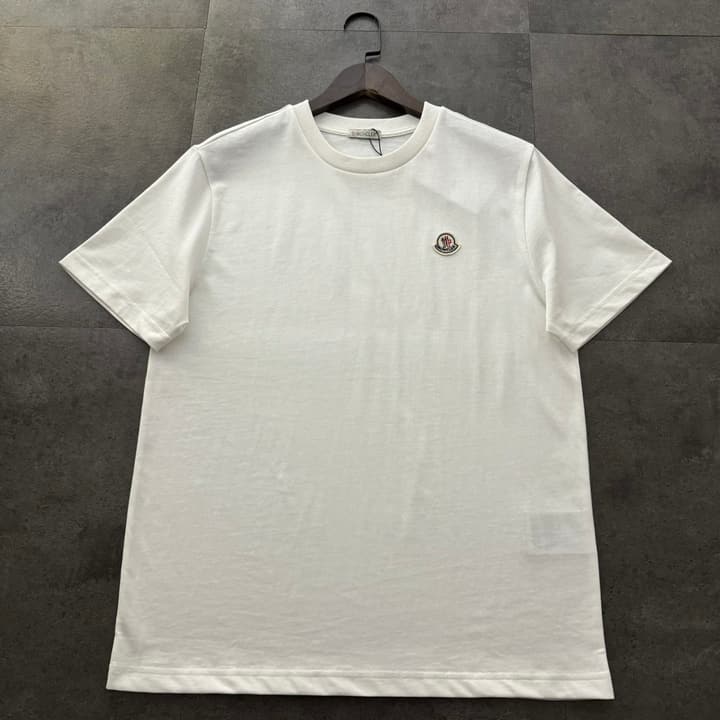 Moncler Small Logo Crewneck T-Shirt – 2026SS in Classic Black