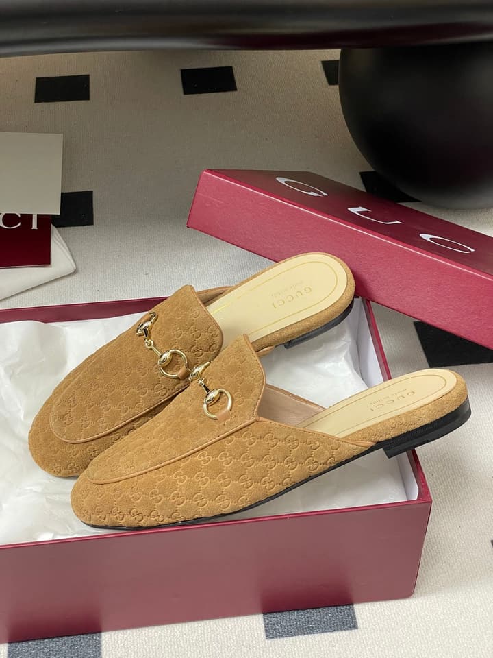 Gucci Princetown Double G Suede Mules – 2025 Fall Collection in Black Suede With Silver Hardware