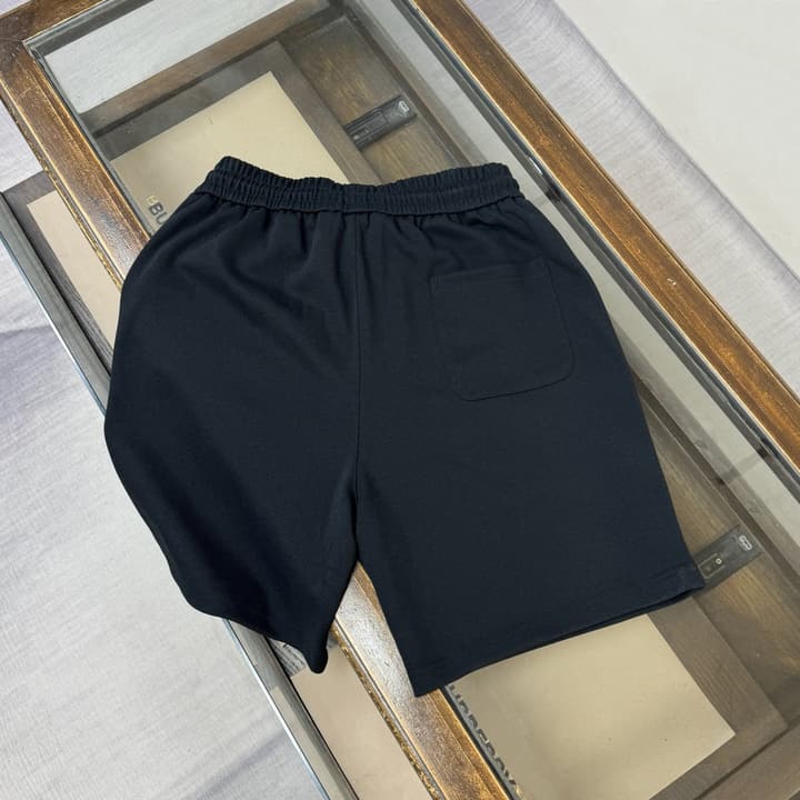 Louis Vuitton Casual Shorts – 2026 Collection in Apricot With Script Logo