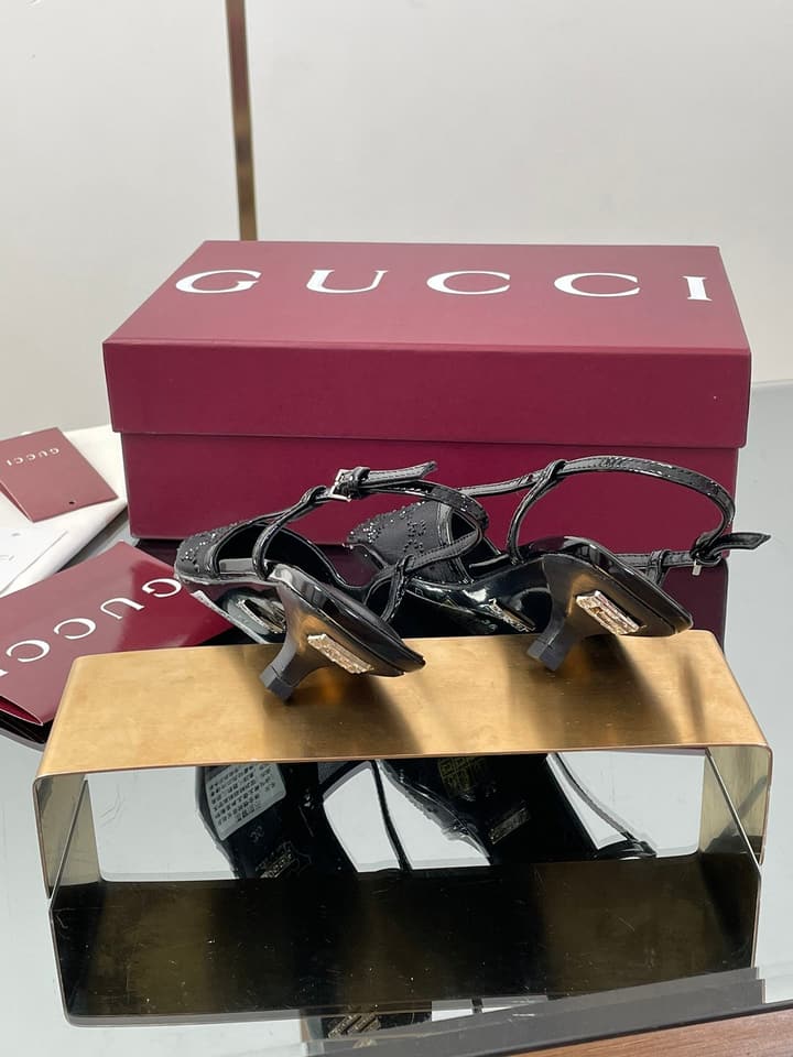 Gucci Cosmogonie GG Crystal Slingback Sandals – 2025 Early Autumn Collection in Black Crystal Gg