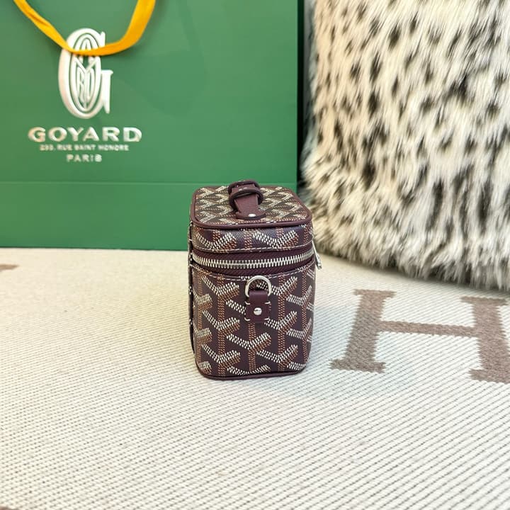 Goyard Muse Vanity Ultra Mini Cosmetic Bag in Blue