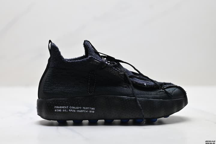 Nike Mind 002 Tech Training Sneakers
