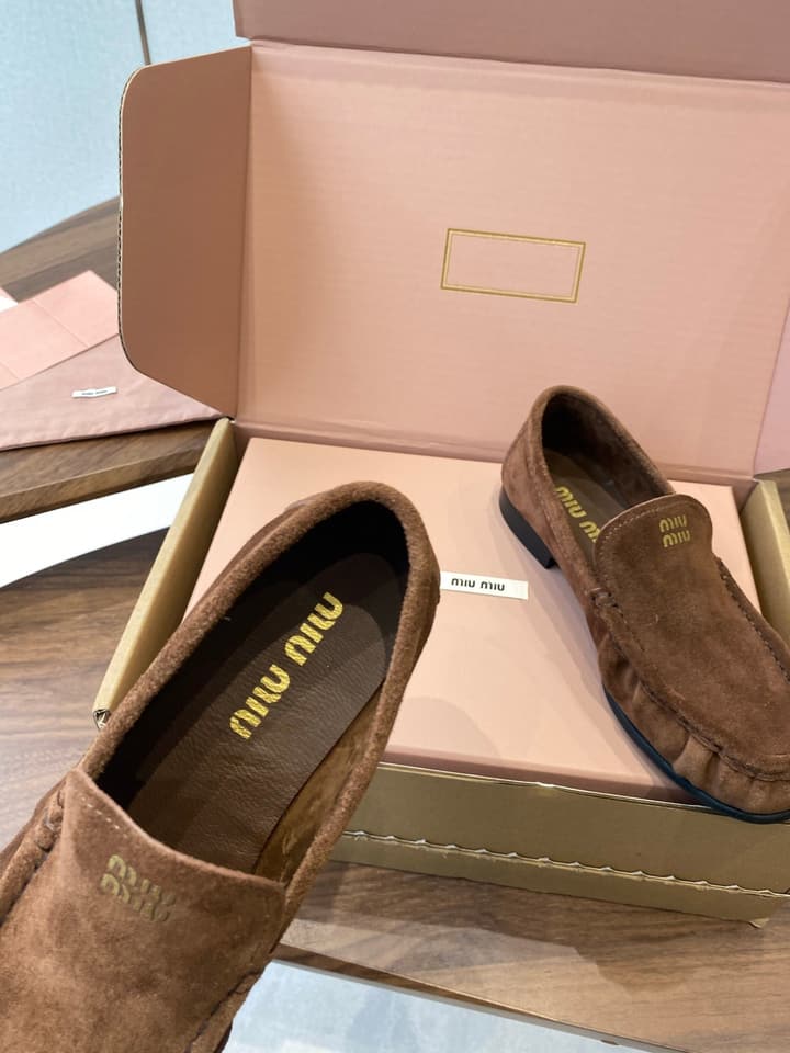 Miu Miu Loafers – 25SS Autumn/Winter Collection in Black Suede