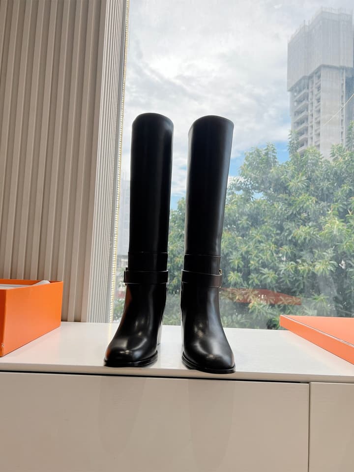 Hermès Classic Riding Boots – Autumn/Winter Collection – 2024 in Black
