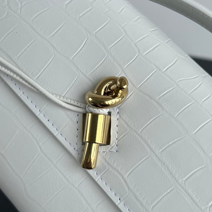 Bottega Veneta Crocodile Embossed Intrecciato Clutch Bag in Gold