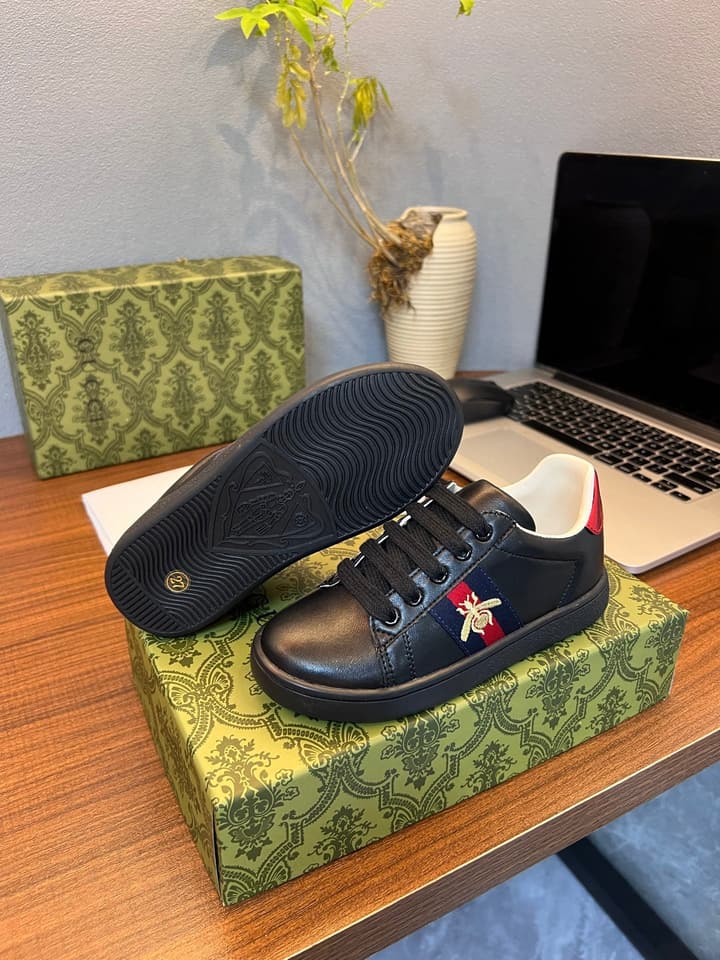 Gucci Kids Sheepskin-Lined Sneakers – Kids Collection