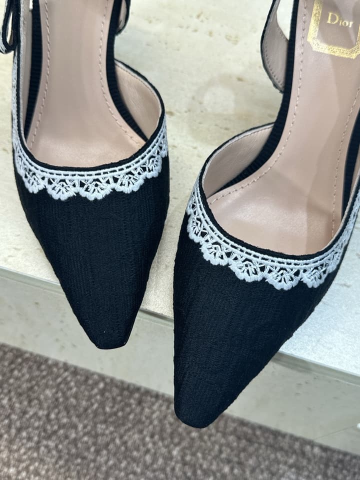 Dior J'Adior Dentelle Slingback Heels – 2026 Early Spring Haute Couture Collection in Beige