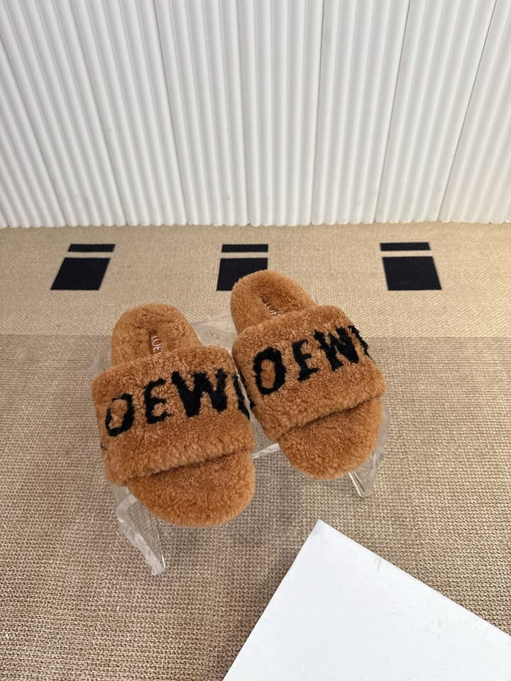 Loewe Classic Autumn/Winter Wool Slippers in Black With White Text