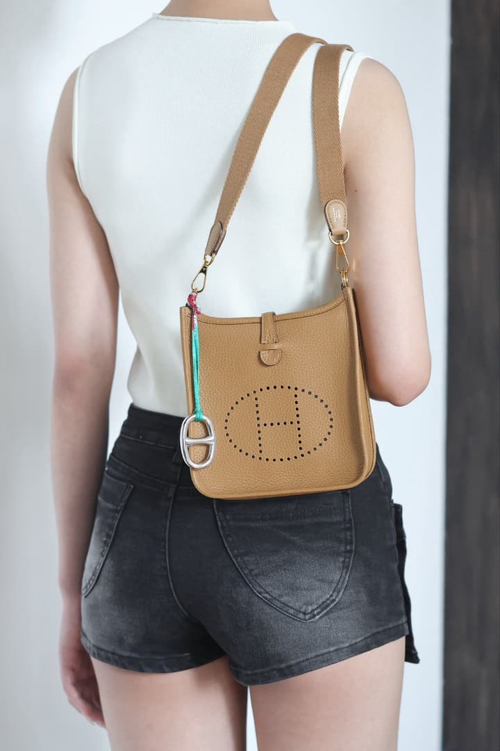 Hermès YF16 TC Handbag – Biscuit Color in Biscuit Color With Silver Hardware