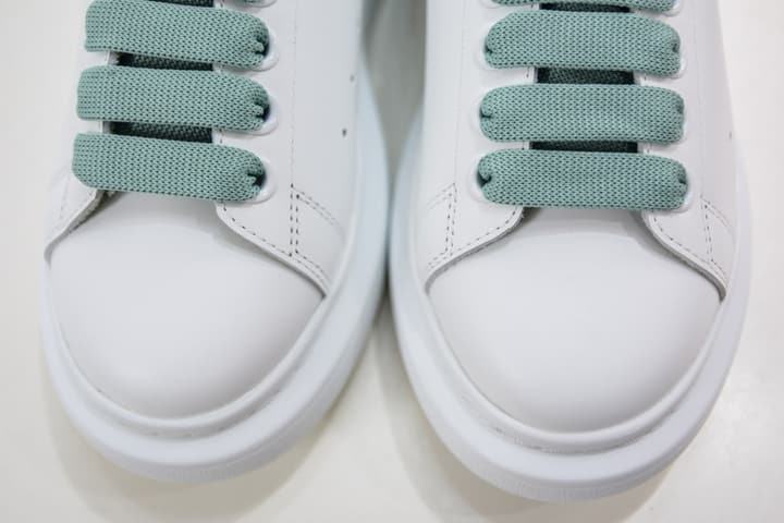 Alexander McQueen Oversized Low-Top Sneakers in Green