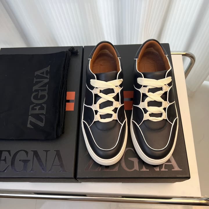 Zegna TIZIANO Calfskin Low-Top Sneakers in Black With White Sole