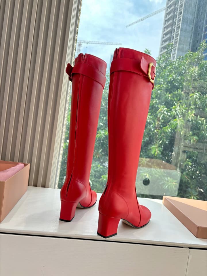 Miu Miu Chelsea Knee-High Boots – 25FW in Black