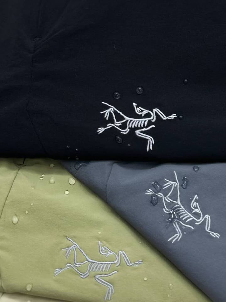 Arc'teryx Captive Embroidered Functional Shorts in Army Green