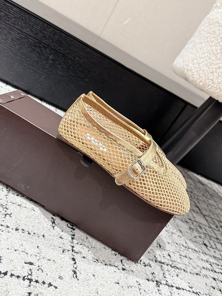 Alaïa Flat Mesh Ballet Flats – 25SS in Golden Beige Mesh