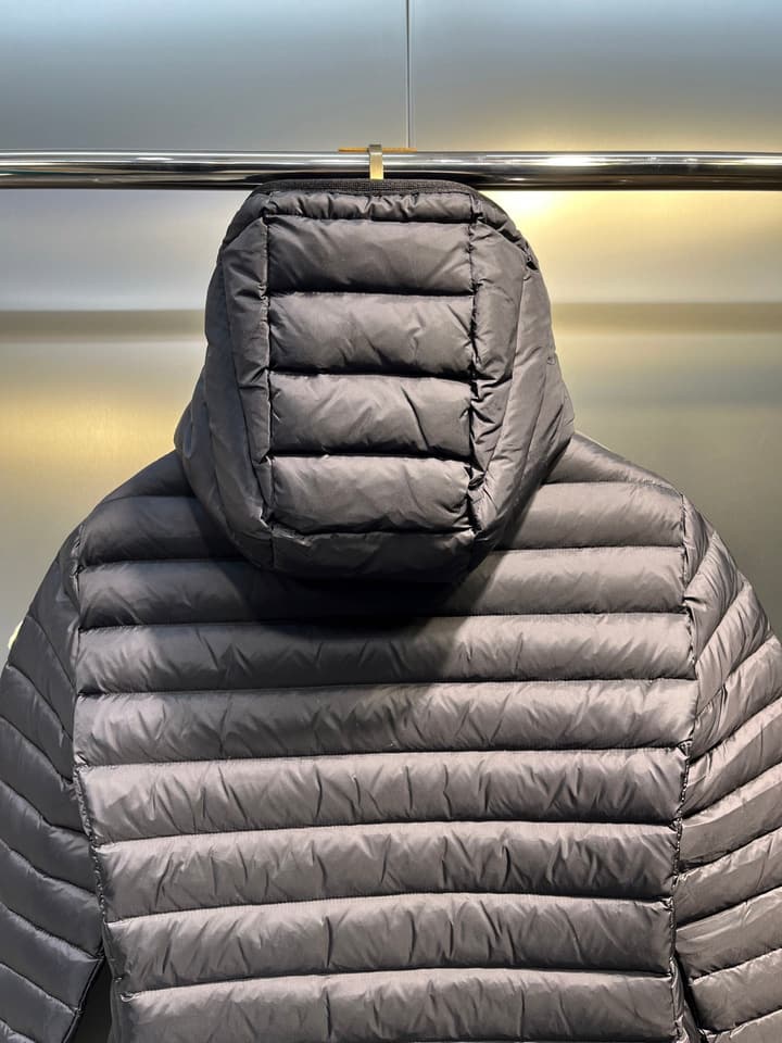 Moncler Waist-Cinching Hooded Down Jacket – Autumn/Winter Collection in Gold