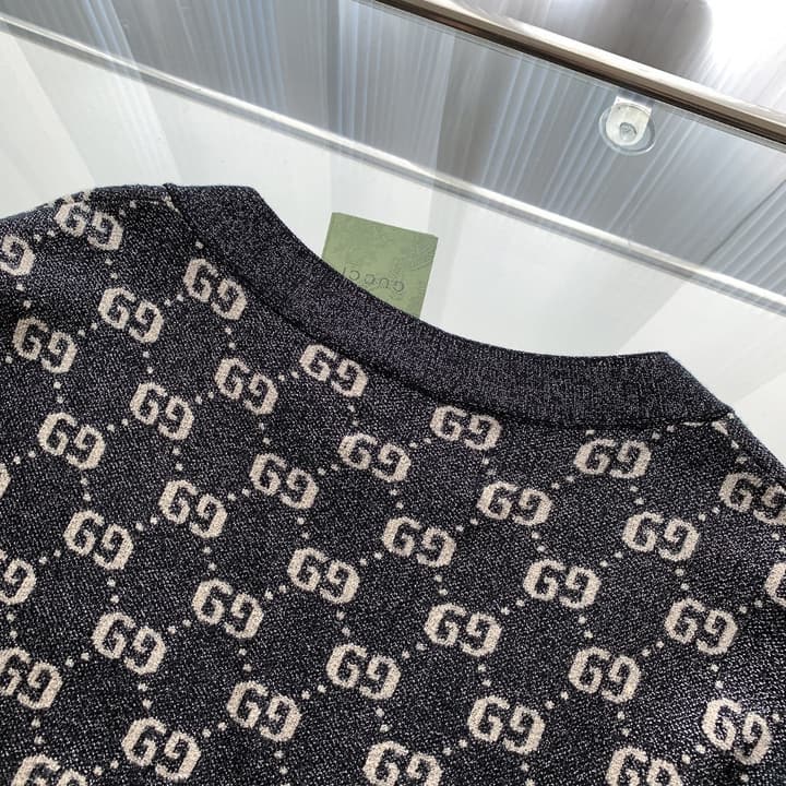 Gucci Silver Thread Jacquard Crewneck Sweater – Autumn/Winter Collection in Black