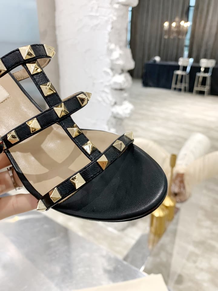 Valentino Rockstud Classic Block Heel Sandals in Nude With Gold Studs