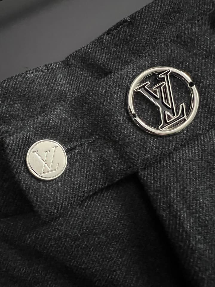 Louis Vuitton Men's Cashmere Casual Trousers – 2025 in Charcoal Gray