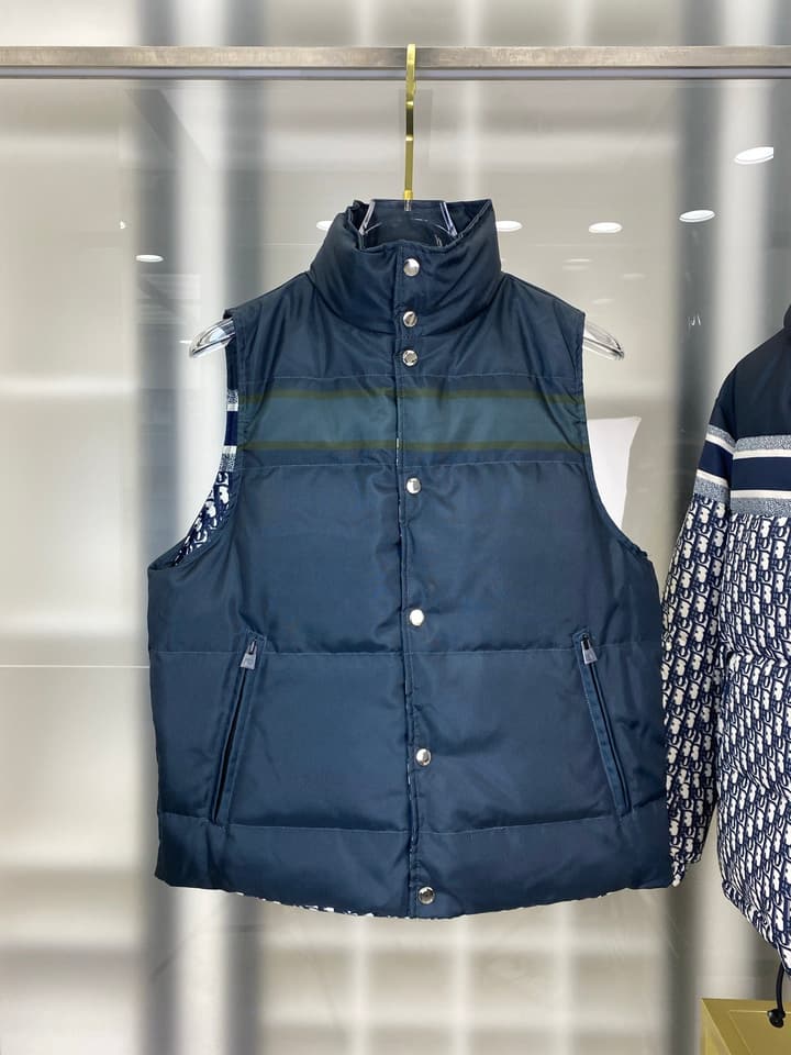 Dior Full Print Jacquard Reversible Down Vest – 22FW in Navy Oblique Pattern