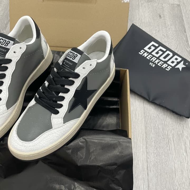 Golden Goose Ball Star Distressed Sneakers – 2023 Spring Collection in Grey Patchwork Black Star
