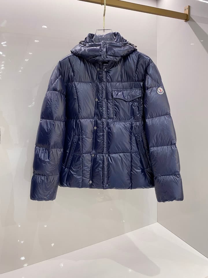 Moncler Goose Down Puffer Jacket – 2025FW in Dark Charcoal