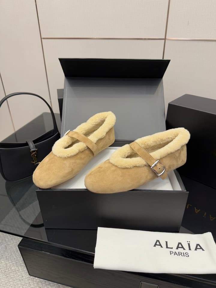 Alaïa Wool-Lined Mary Jane Ballerina Flats – 25SS/FW Collection in Black Suede