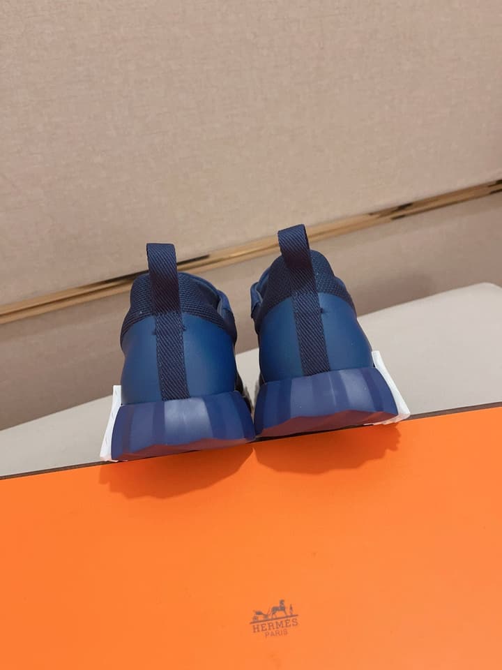 Hermès Men's Classic Driving Shoes in Charcoal With Blue Sole