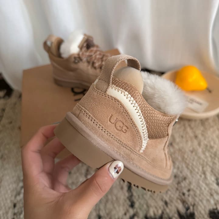 UGG Lowmel Casual Sneakers – Kids Collection in Rich Brown