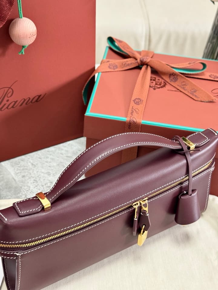 Loro Piana Extra Clutch L29 Handbag in Deep Maroon Leather Clutch