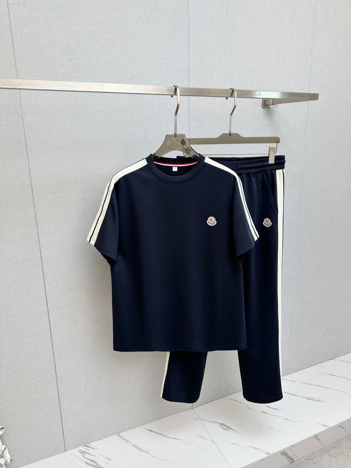 Moncler Urban Casual Tracksuit Set – 2026SS in Black