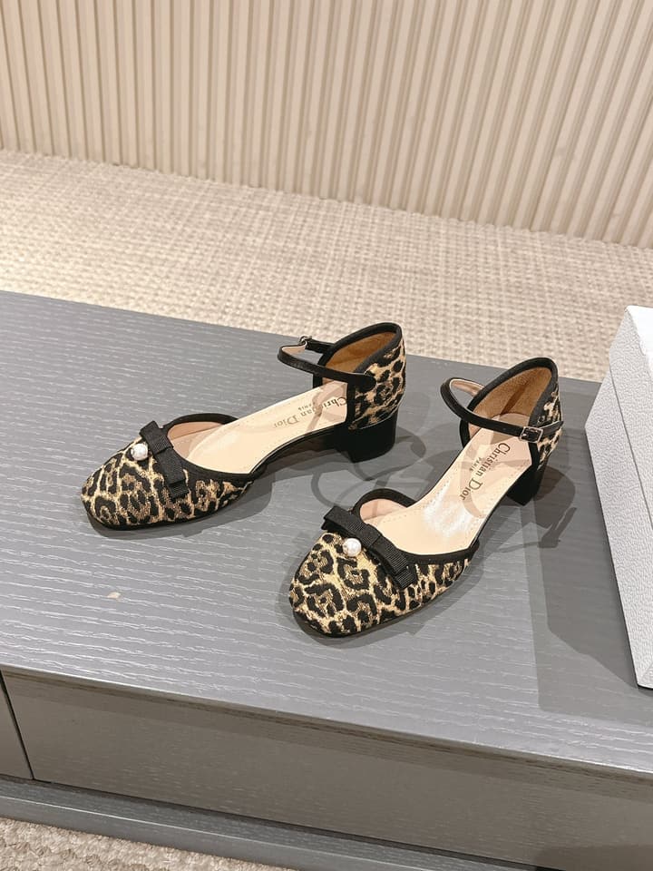Dior Cannage Ballet Flats – 2024 Early Spring Haute Couture Collection in Leopard Print Mary Jane