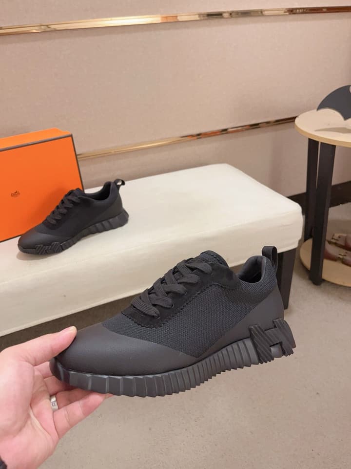 Hermès Men's Classic Driving Shoes in Charcoal With Blue Sole