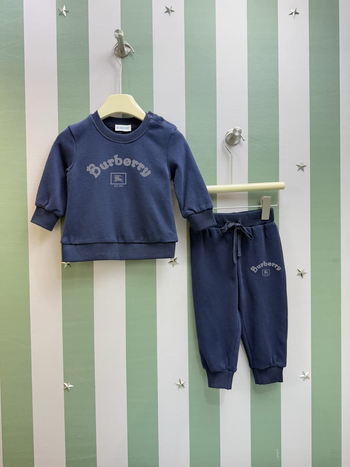 Burberry Infant Sweatshirt and Pants Set – 2025SS – Kids Collection in Navy Blue Set