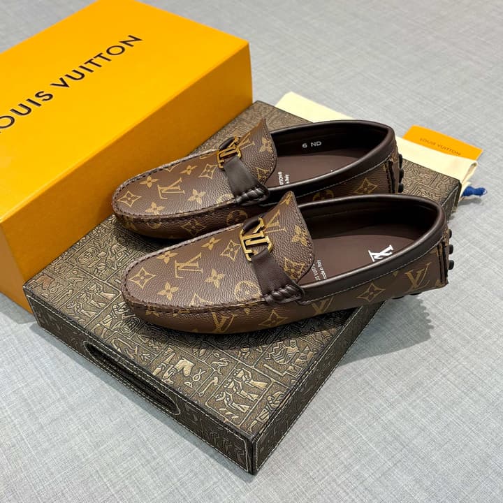 Louis Vuitton Men's Monogram Driving Shoes in Black