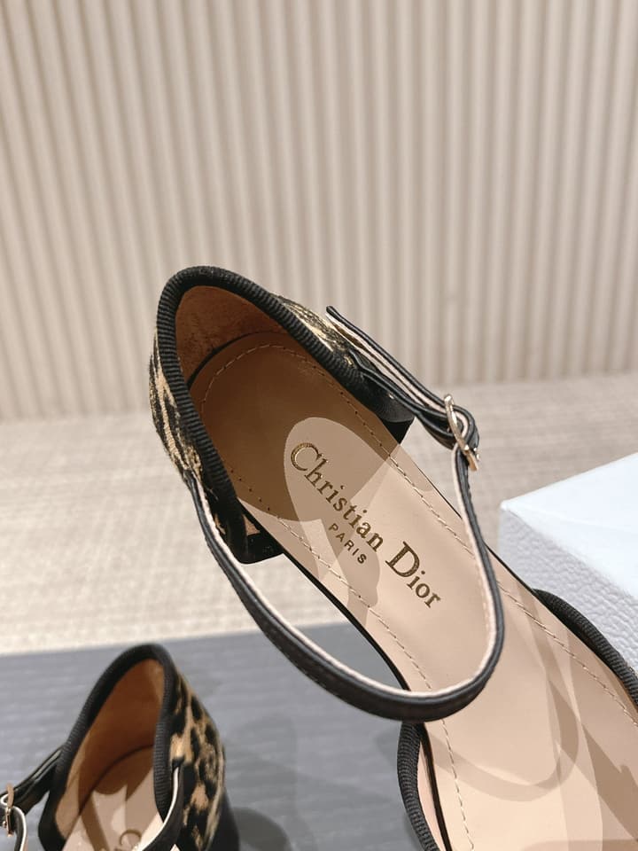 Dior Cannage Ballet Flats – 2024 Early Spring Haute Couture Collection in Leopard Print Mary Jane