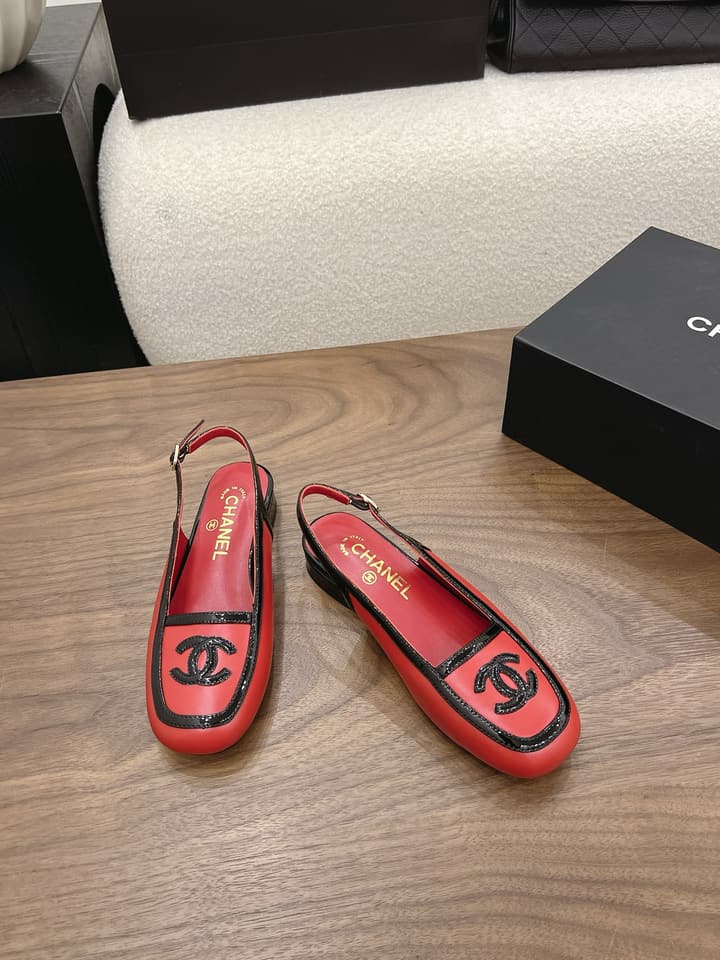 Chanel Leather Flats – 2026