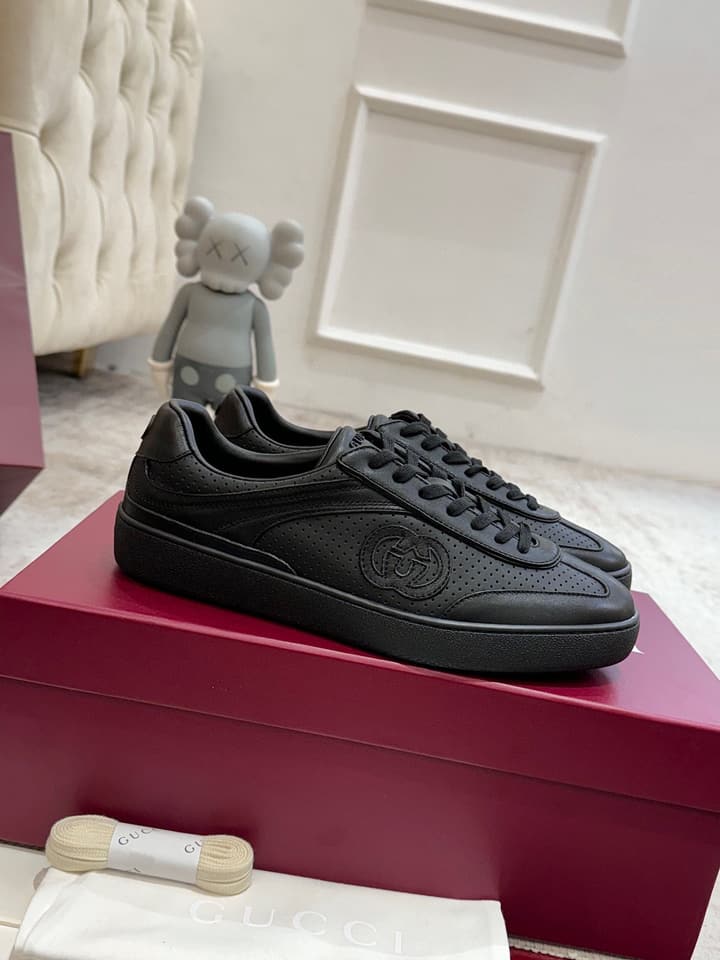 Gucci Retro German Training Sneakers in Black Monochromatic
