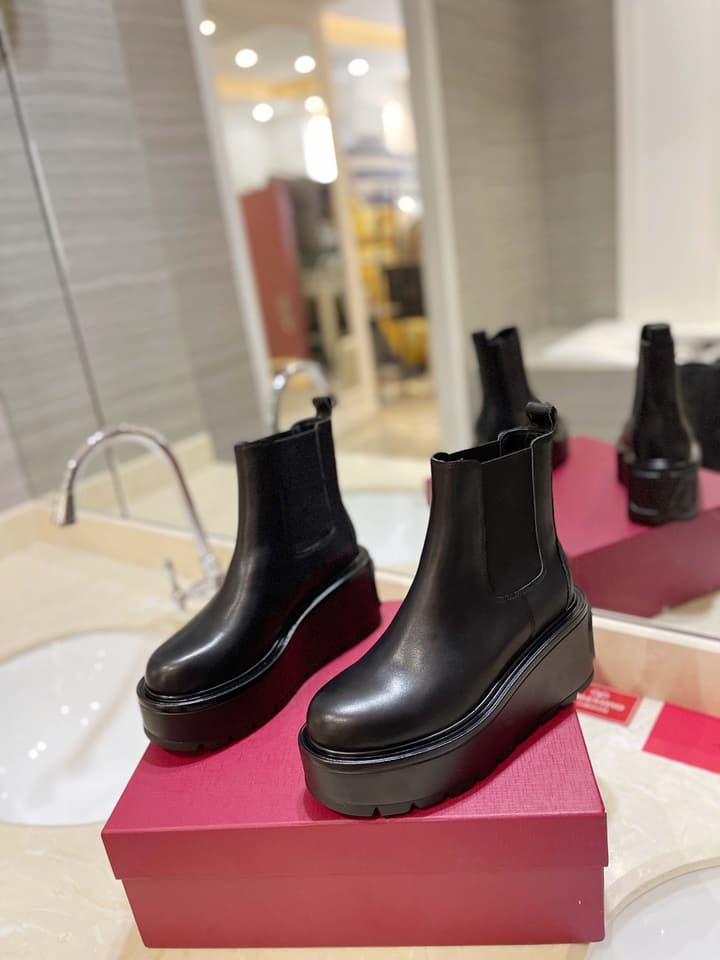 Valentino Garavani Uniqueform Platform Ankle Boots