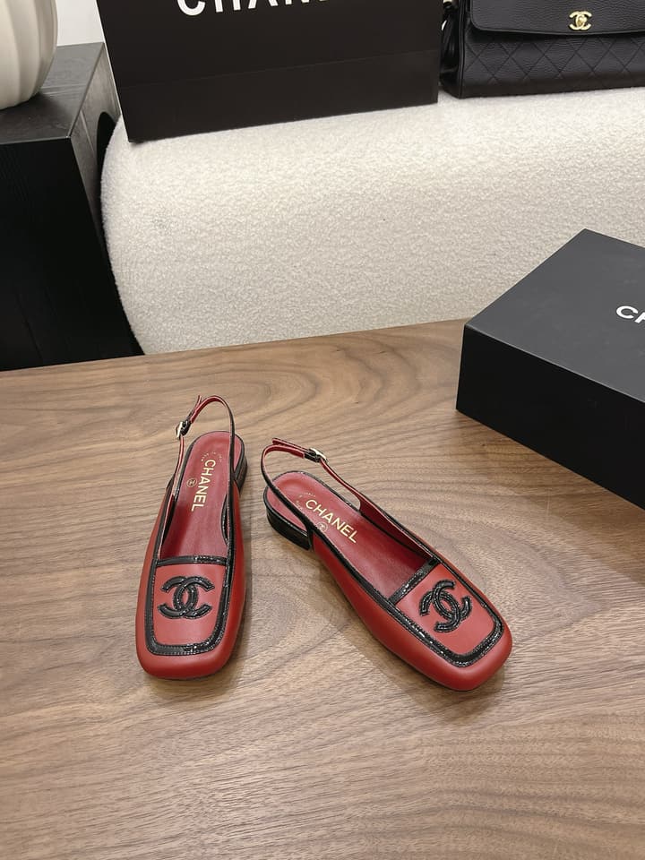Chanel Leather Flats – 2026
