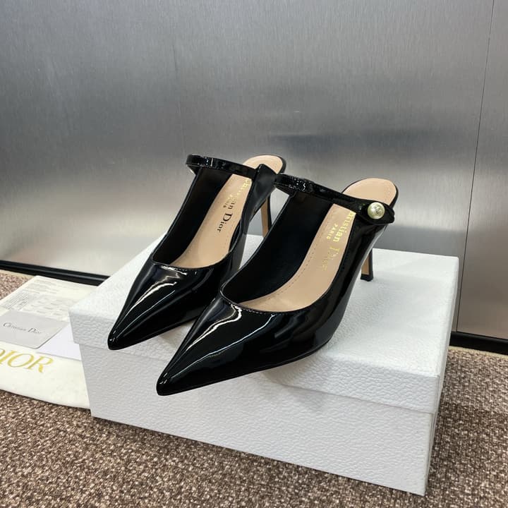 Dior J'Adior Jolie Pearl Pointed-Toe Mules – 2024 Spring/Summer Collection in Black Patent