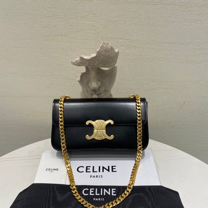 Celine Chain Shoulder Bag – 2022 Spring/Summer Collection