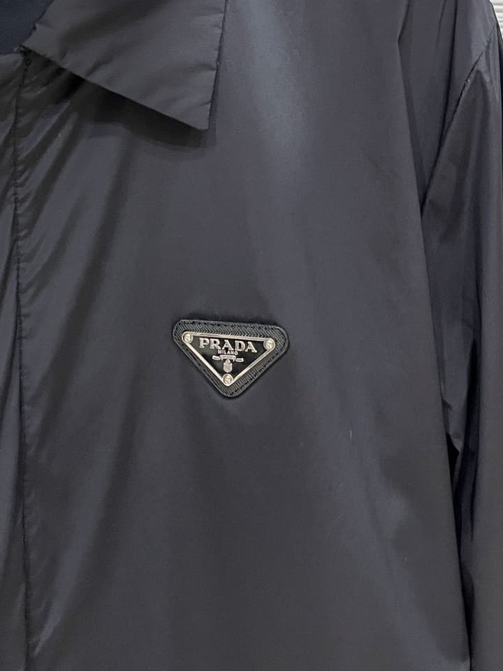 Prada Men's Re-Nylon Business Collar Jacket – 2025 Early Spring in Classic Black Nylon Jacket