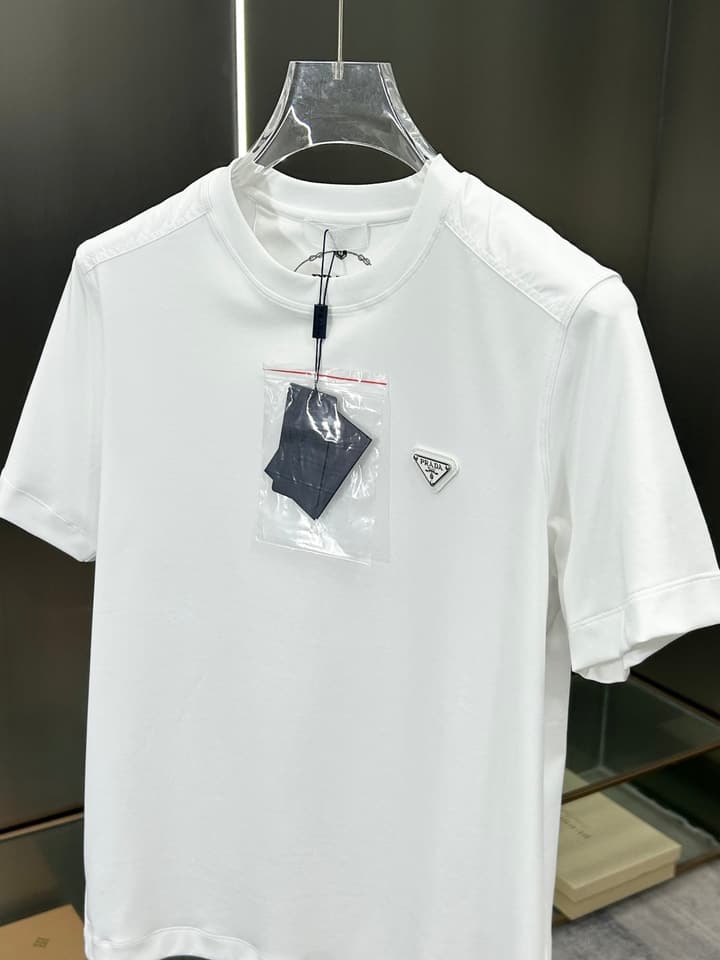 Prada 3D Logo High-Count Cotton T-Shirt – 2026SS in Classic Black